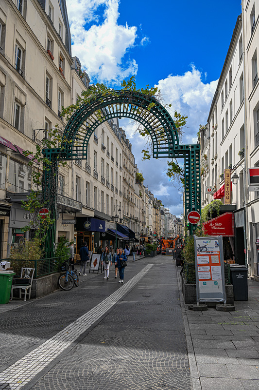 1 - Marche Rue Montorgueil - A
