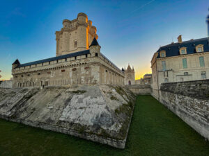 12 - Chateau de Vincennes - A